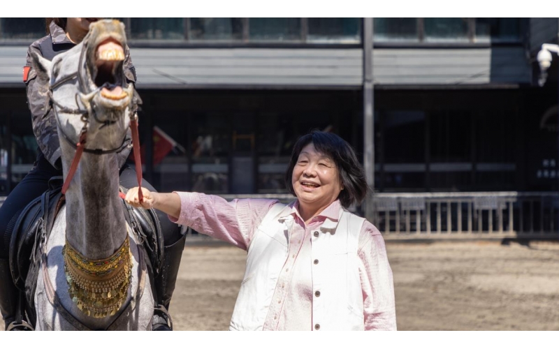 著名作家畢淑敏：新疆古生態(tài)園，值得來！